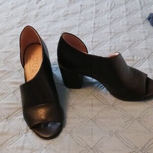 Women's Black Peep Toe Heels